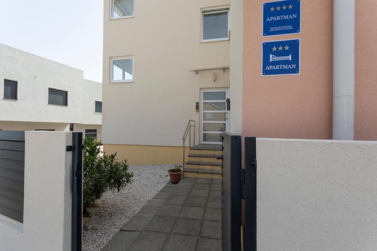 Atena Zaton Apartment Nin Bagian luar foto